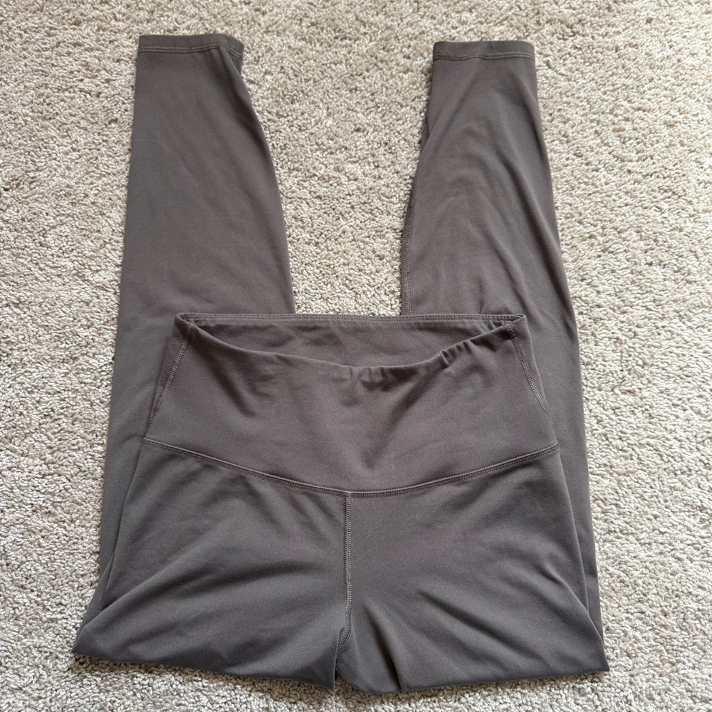 Old Navy Brown Grayish High Waisted Sport Leggings Size Medium - Picture 3 of 3